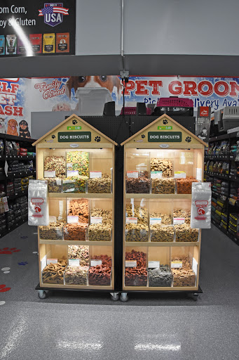 Pet Supply Store «Petsakes», reviews and photos, 295 9th St NE, Altoona, IA 50009, USA