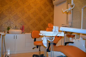 Braces n Smiles Dental Clinic image