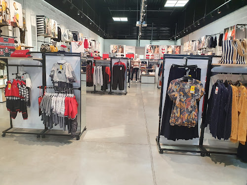 Magasin de vêtements pour femmes Plus Chaintré