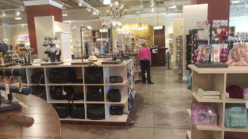 Fashion Accessories Store «Charming Charlie», reviews and photos, 516 W Silver Spring Dr, Glendale, WI 53217, USA