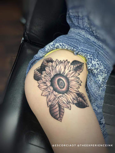 Tattoo Shop «The Experience Ink Tattoo & Smoke Shop», reviews and photos, 15534 Devonshire St, Mission Hills, CA 91345, USA