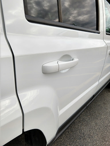 Auto Body Shop «Klaben Auto Stores Body Shop», reviews and photos, 2100 E Main St, Kent, OH 44240, USA