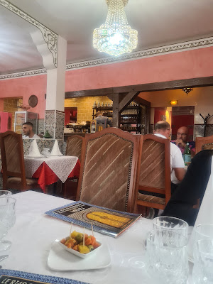 Le Riad de Marrakech à Laroche-Saint-Cydroine