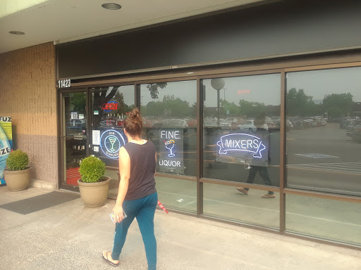 Liquor Store «Beaverton Liquor», reviews and photos, 11423 SW Beaverton Hillsdale Hwy, Beaverton, OR 97005, USA