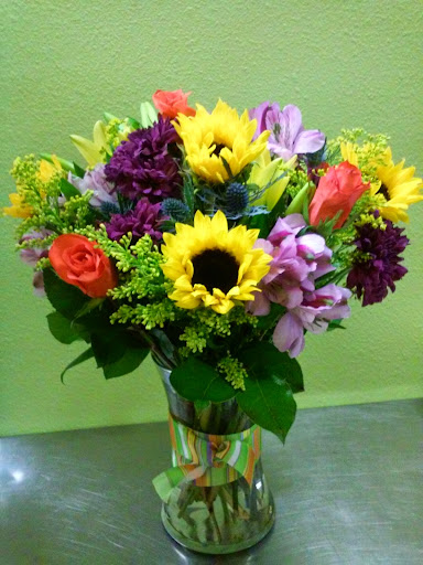 Florist «The Flower Place», reviews and photos, 6703 14th St W #109, Bradenton, FL 34207, USA