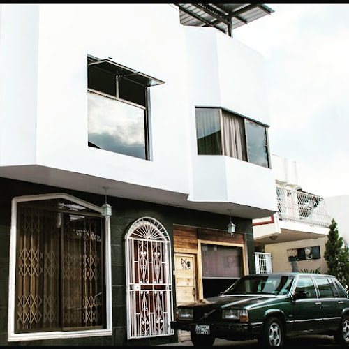Ciudadela Simon Bolivar mz5 villa 56, 1er paseo 14A NE, Guayaquil 090513, Ecuador