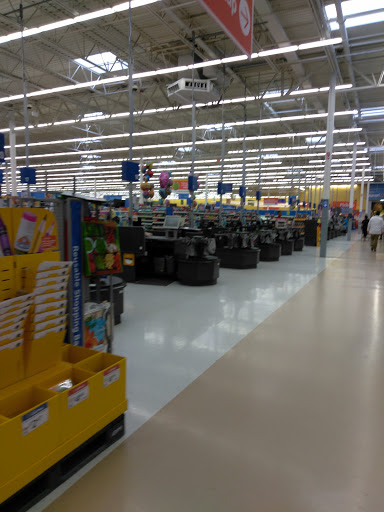 Department Store «Walmart Supercenter», reviews and photos, 100 Commons Dr, Parkesburg, PA 19365, USA