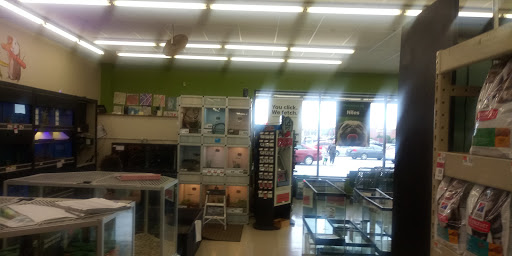 Pet Supply Store «Pet Supplies Plus», reviews and photos, 5555 Youngstown Warren Rd, Niles, OH 44446, USA