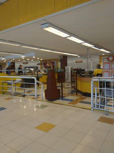 Supreme stores Lima