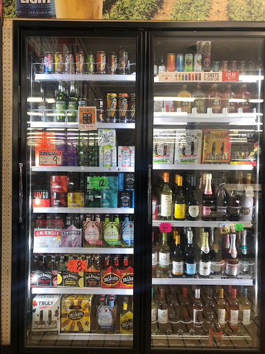 Liquor Store «Manteca Liquor & Food», reviews and photos, 890 N Main St, Manteca, CA 95336, USA