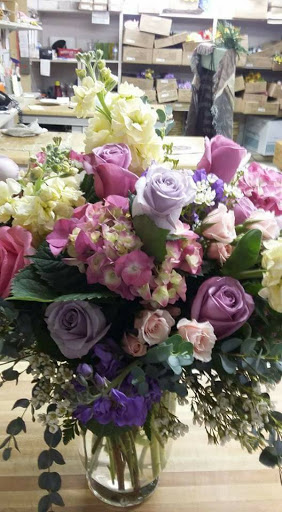 Florist «McBride Florist», reviews and photos, 805 6th Ave SE, Decatur, AL 35601, USA