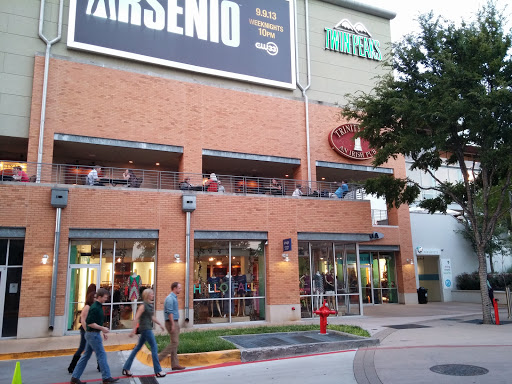 Shopping Mall «Mockingbird Station», reviews and photos, 5307 E Mockingbird Ln, Dallas, TX 75206, USA