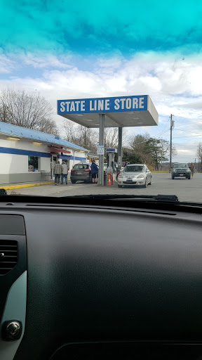 Alternative Fuel Station «State Line Store», reviews and photos, 1778 Bloomery Pike, Whitacre, VA 22625, USA