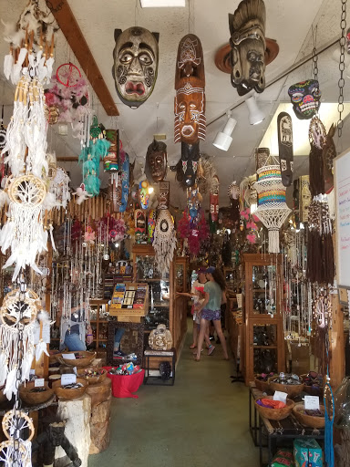 Shopping Mall «Coligny Plaza Shopping Center», reviews and photos, 1 N Forest Beach Dr, Hilton Head Island, SC 29928, USA