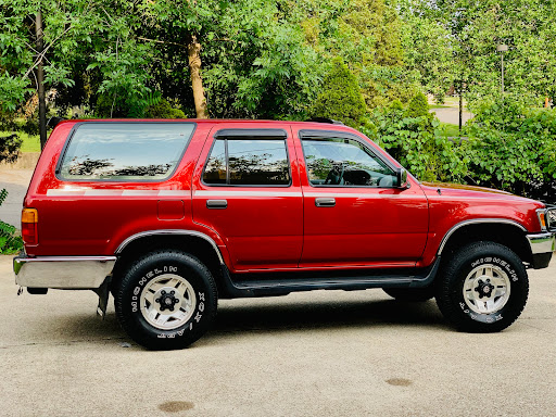 Truck Repair Shop «Barnes Auto Service», reviews and photos, 3730 Bishop Ln, Louisville, KY 40218, USA