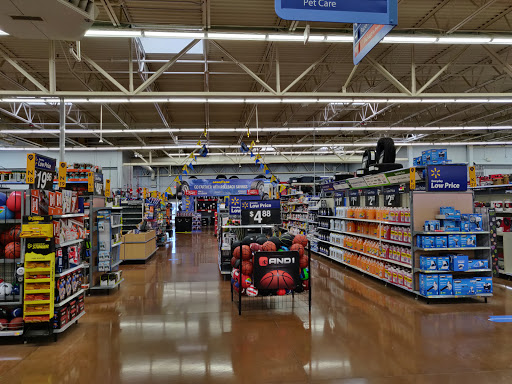 Department Store «Walmart Supercenter», reviews and photos, 16241 S Farrell Rd, Lockport, IL 60441, USA