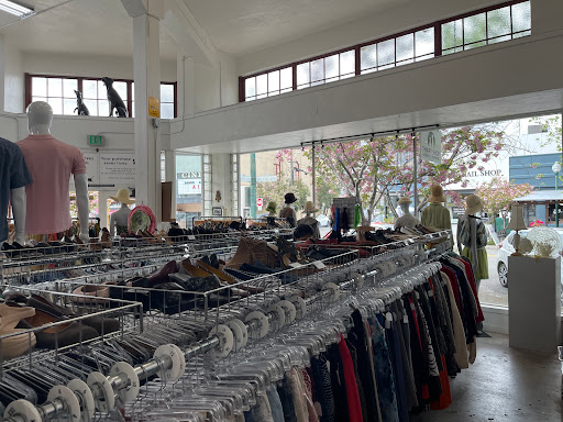 Thrift Shop supporting Berkeley Humane