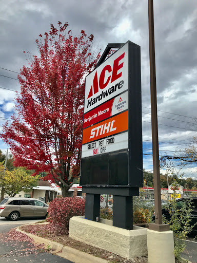 Hardware Store «Ace Hardware South Asheville», reviews and photos, 1888 Hendersonville Rd, Asheville, NC 28803, USA