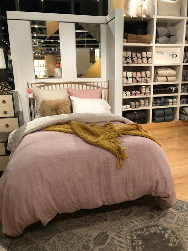 Furniture Store «west elm», reviews and photos, 8805 Dadeland Blvd b101, Miami, FL 33156, USA