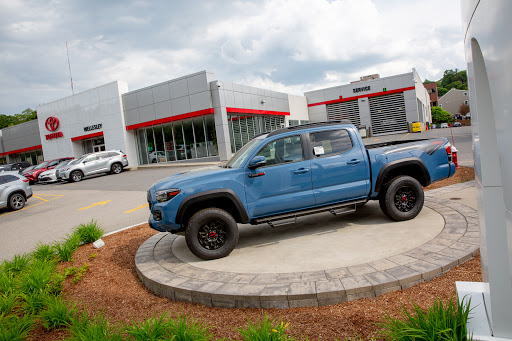 Toyota Dealer «Wellesley Toyota», reviews and photos, 234 Worcester St, Wellesley, MA 02481, USA