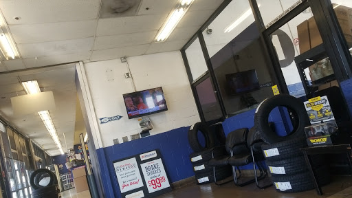 Auto Parts Store «Pep Boys Auto Parts & Service», reviews and photos, 2671 Randolph St, Huntington Park, CA 90255, USA