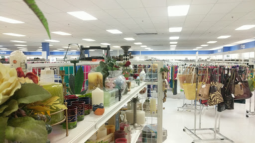 Thrift Store «Goodwill Industries of Kansas», reviews and photos, 415 S Andover Rd, Andover, KS 67002, USA