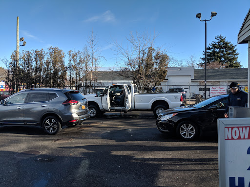 Car Wash «Wash N Roll Car Wash & Auto Repair», reviews and photos, 120 W Suffolk Ave, Central Islip, NY 11722, USA