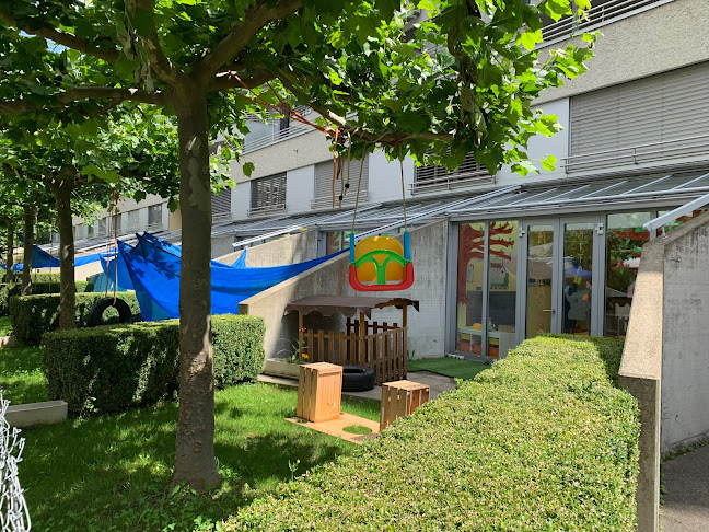 http://www.kinderkrippe-mariakaefer.ch/
