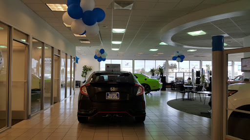 Honda Dealer «Norm Reeves Honda Superstore Irvine», reviews and photos, 16 Auto Center Dr, Irvine, CA 92618, USA