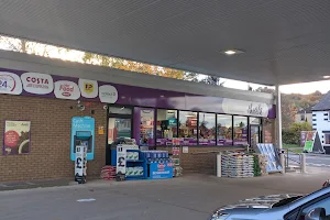 Tesco Superstore image