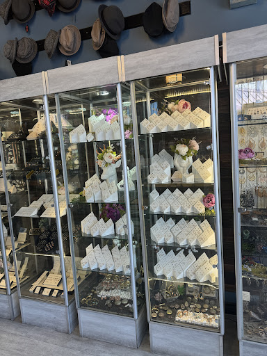 Explore brother and sister tattoo ideas, creative tattoo ideas in Canoga Park, available at Nathans Tattoos and Piercings