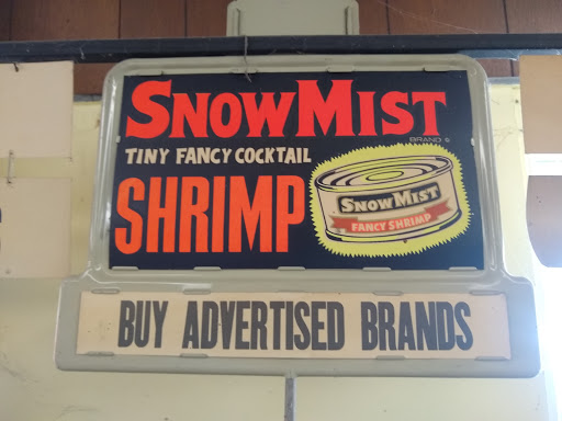 Grocery Store «Gaston Market», reviews and photos, 222 Front St, Gaston, OR 97119, USA