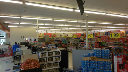 Grocery Store «Save-A-Lot», reviews and photos, 1926 E Silver Springs Blvd, Ocala, FL 34470, USA