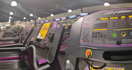 Gym «Planet Fitness», reviews and photos, 1001 SE Tualatin Valley Hwy, Hillsboro, OR 97123, USA