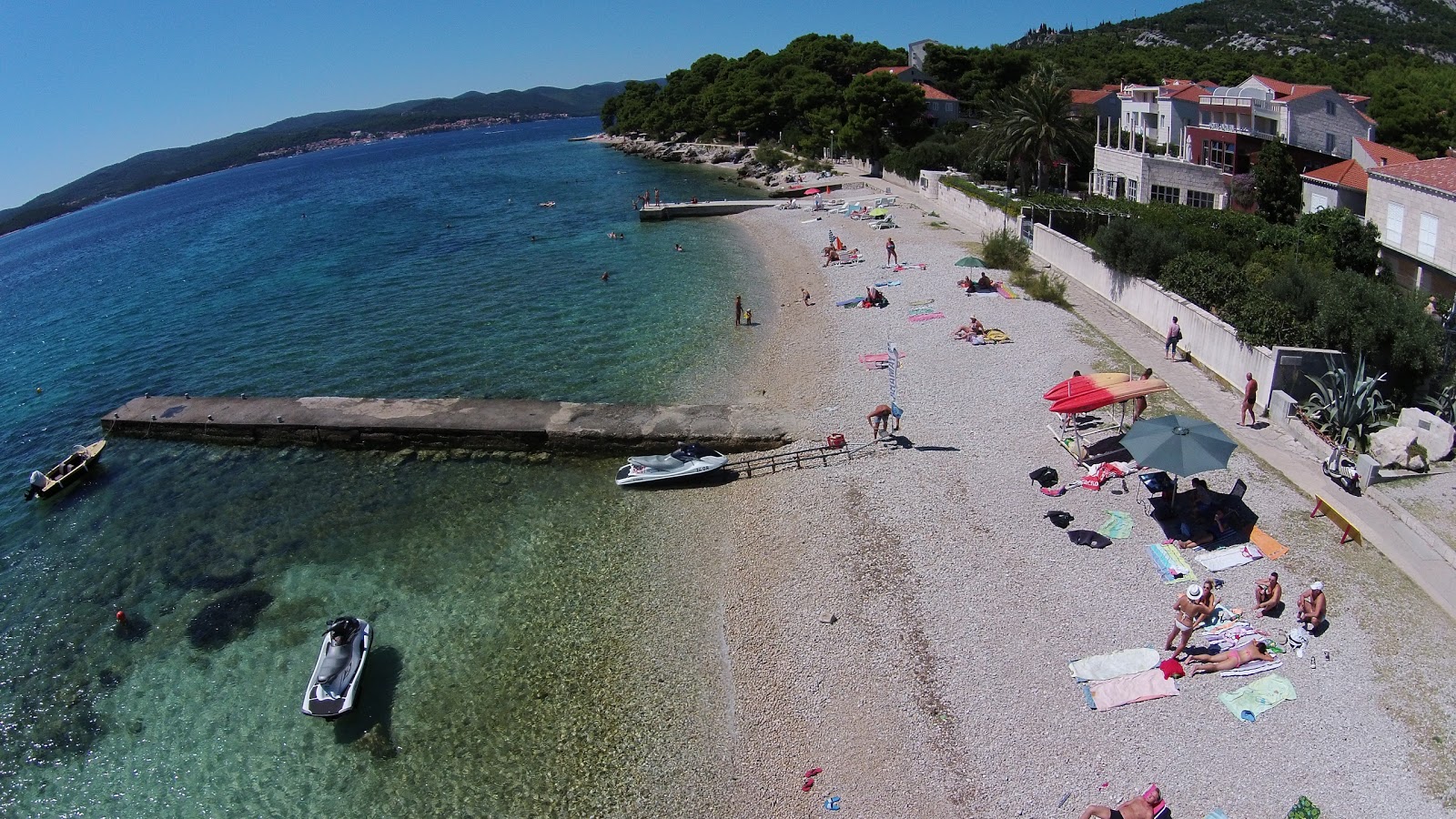 Plaza Perna II'in fotoğrafı geniş bir kıyı şeridi ile birlikte