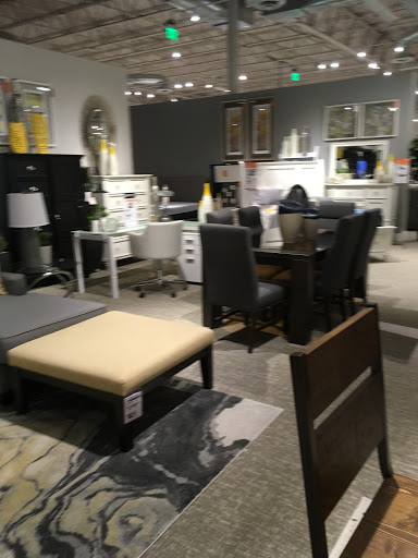 Furniture Store «Ashley HomeStore», reviews and photos, 6560 20th St, Vero Beach, FL 32966, USA