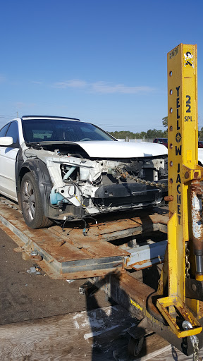 Auto Body Shop «LITTLE MANS PAINT & BODY LLC», reviews and photos, 5811 Myrtle Rd, Milton, FL 32583, USA