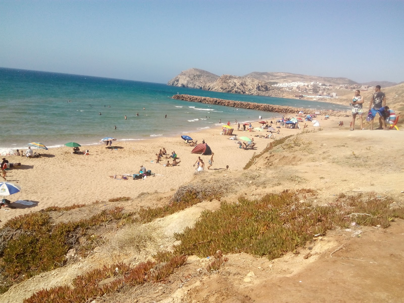 Plage Bouzedjar'in fotoğrafı ve yerleşim