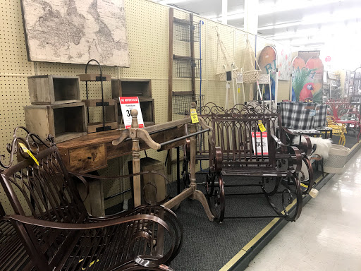 Craft Store «Hobby Lobby», reviews and photos, 68 Frontage Rd, East Haven, CT 06512, USA
