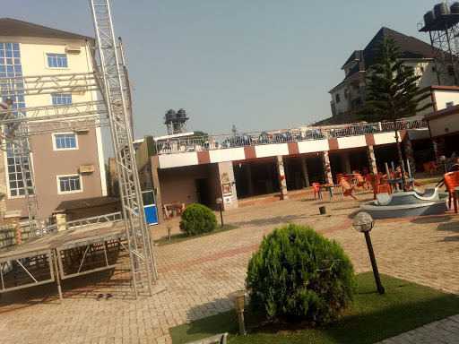 Golden Valley Hotel and Suites, 1 Golden Valley Avenue Ugwuawarawa Off Odenigbo Junction, Nsukka, Nigeria, Shopping Mall, state Enugu