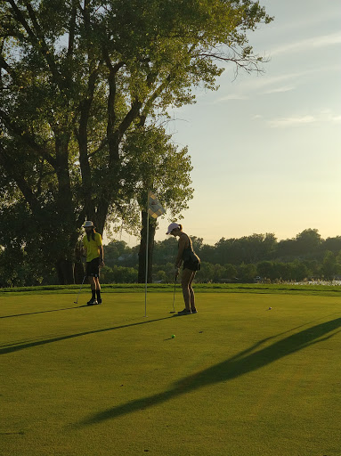 Public Golf Course «Shoreline Golf Course», reviews and photos, 210 Locust St, Carter Lake, IA 51510, USA