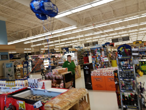 Grocery Store «Giant Food Stores», reviews and photos, 600 E Lancaster Ave, Reading, PA 19607, USA