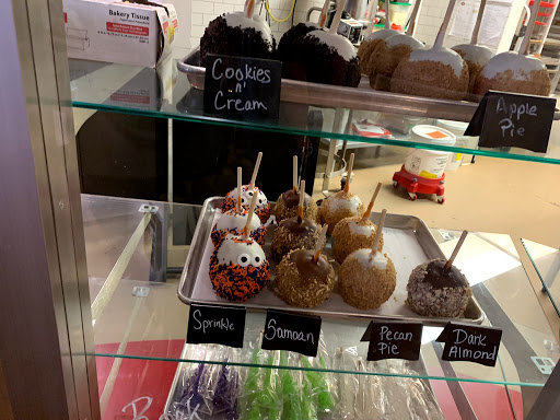 Chocolate Shop «Apple Tree Chocolate», reviews and photos, 754 Asp Ave, Norman, OK 73069, USA