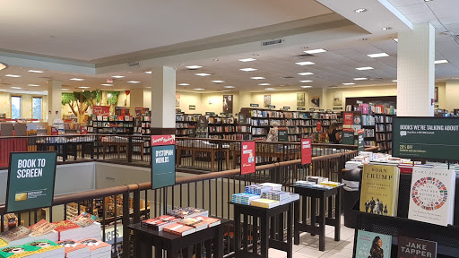 Book Store «Barnes & Noble», reviews and photos, 2051 N Federal Hwy, Fort Lauderdale, FL 33305, USA