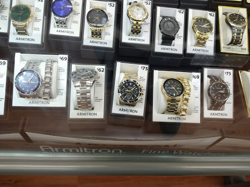 Department Store «Walmart Supercenter», reviews and photos, 814 W Bell Ave, Knoxville, IA 50138, USA