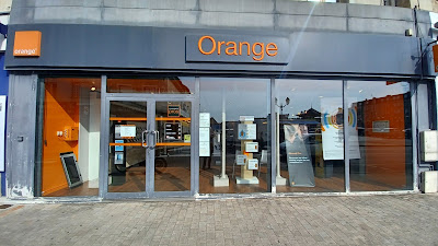 Boutique Orange - St Amand Montrond à Saint-Amand-Montrond