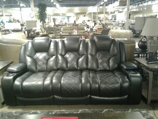 Furniture Store «Gardner-White Furniture», reviews and photos, 45300 Hayes Rd, Macomb, MI 48044, USA