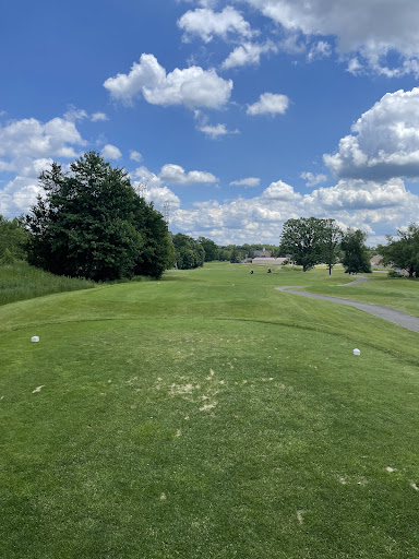 Country Club «Brentwood Golf Club and Banquet Center», reviews and photos, 2450 Havenwood Dr, White Lake, MI 48383, USA