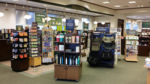 Book Store «Barnes & Noble», reviews and photos, 18300 NW Evergreen Pkwy, Beaverton, OR 97006, USA