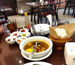 lapan lapan seafood makassar photo